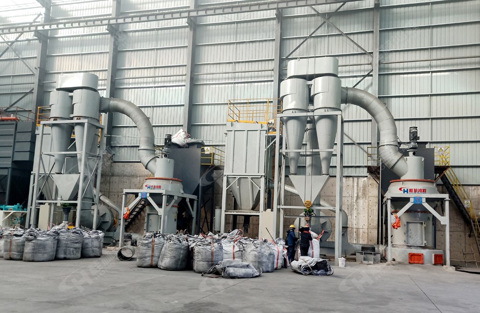 碳化硅磨粉機 中細(xì)磨甘肅天?？h客戶現(xiàn)場