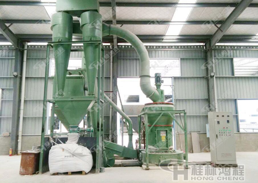 桂林鴻程雜鹵石雷蒙磨粉機(jī)，雜鹵石磨機(jī)，雜鹵石磨粉機(jī)-HC系列縱擺式磨粉機(jī)環(huán)保設(shè)備