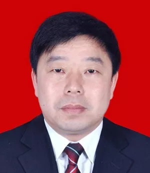 廣西賀州旺高工業(yè)區(qū)黨工委副書(shū)記、管委主任鄒雪群