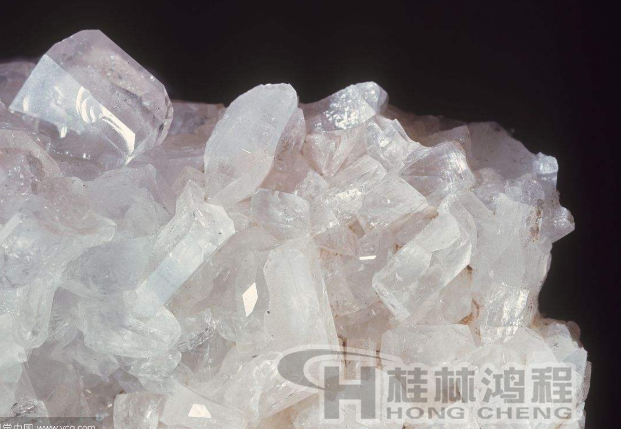 硅石，硅灰石