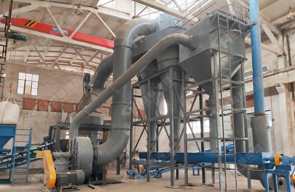 HC1700膨潤土新型磨粉機(jī)安徽280目生產(chǎn)線上崗 HC1700膨潤土新型磨粉機(jī)安徽280目生產(chǎn)線上崗