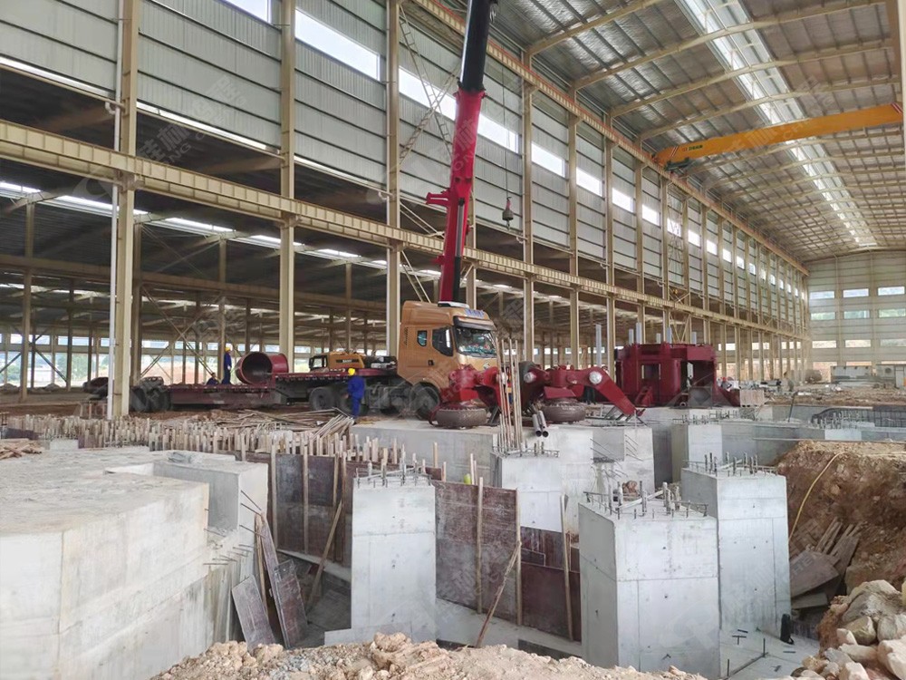 購鴻程9臺1700HLMX輥式超細立磨機！客戶信任能讓人從心底感受到掉淚的溫暖!